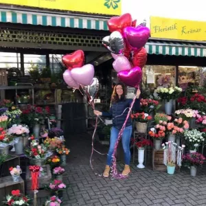 52448022 1263474553809775 8950531318798614528 n1